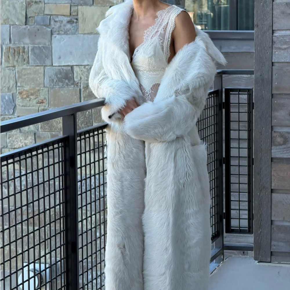 Nour Hammour Evita Long Luxurious Shearling Coat in Cloud - Picture 5 of 7